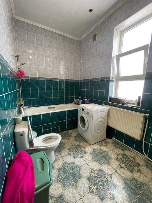 Продаж цегляного Будинку :Вул Новознесенська