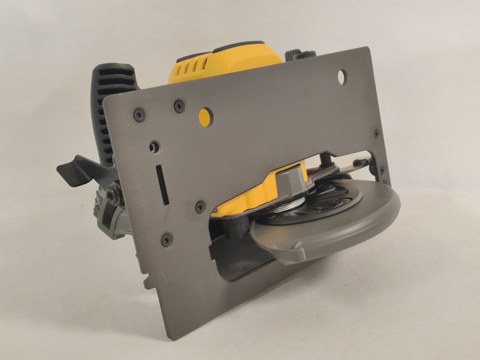 Безщіткова циркулярна дискова пила DeWALT Flexvolt 60Vmax DCS578B