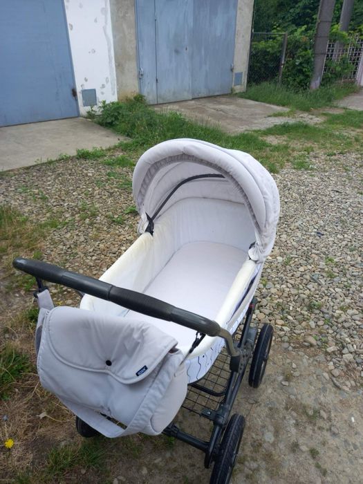 Дитяча коляска Roan Marita 2в1