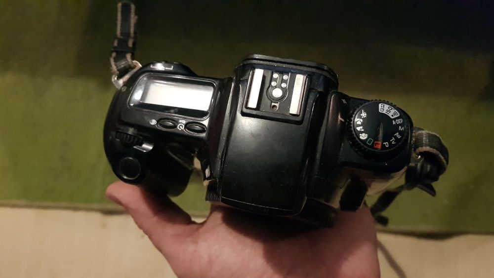 Canon eos3000 tylko body