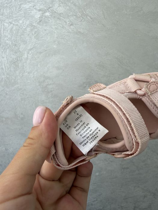 Босоніжки H&M, сандалі