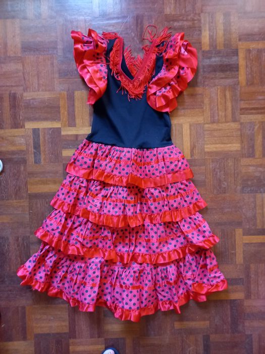 fato de carnaval sevilhana com acessórios