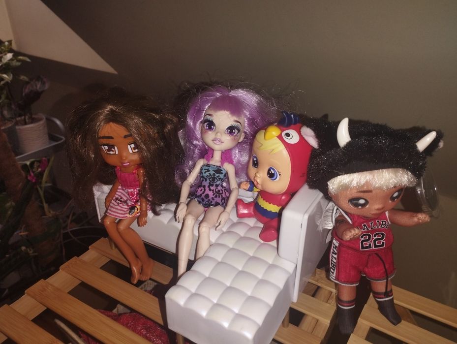 Ляльки boxy failfix cry babies nanana surprise