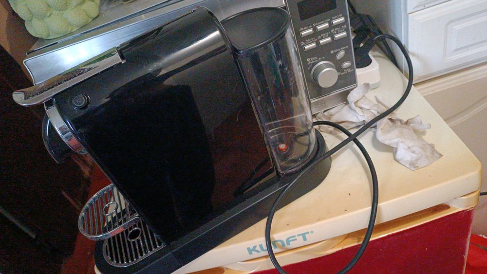 Máquina de Café De’Longhi Nespresso CitiZ EN167.B