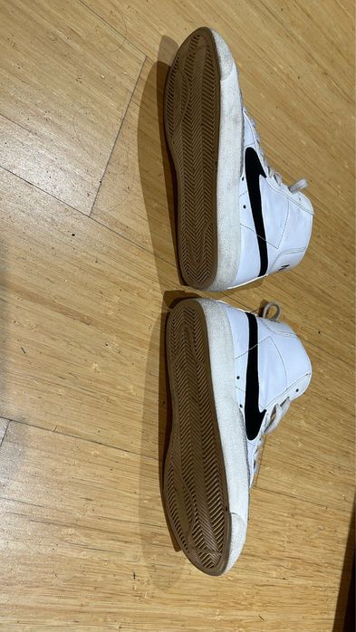 Nike Blazer MID como novas