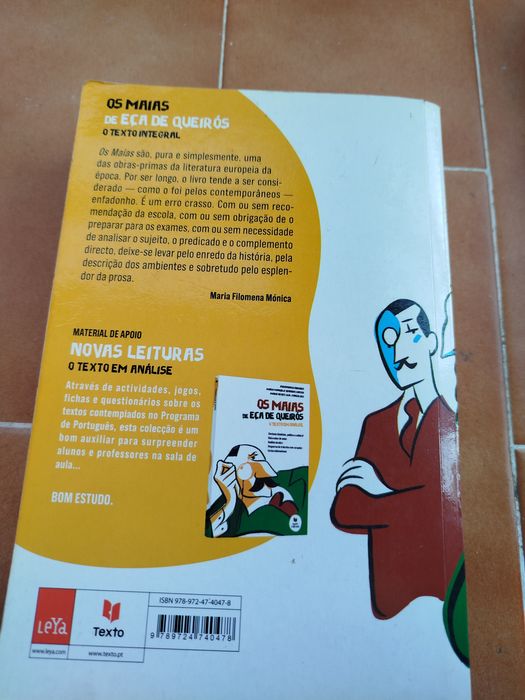 Livro "Os Maias"
