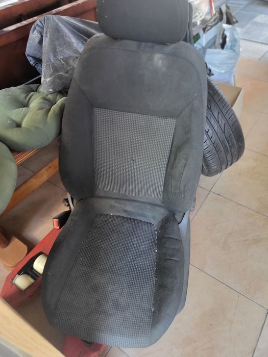 Fotel kierowcy opel corsa d