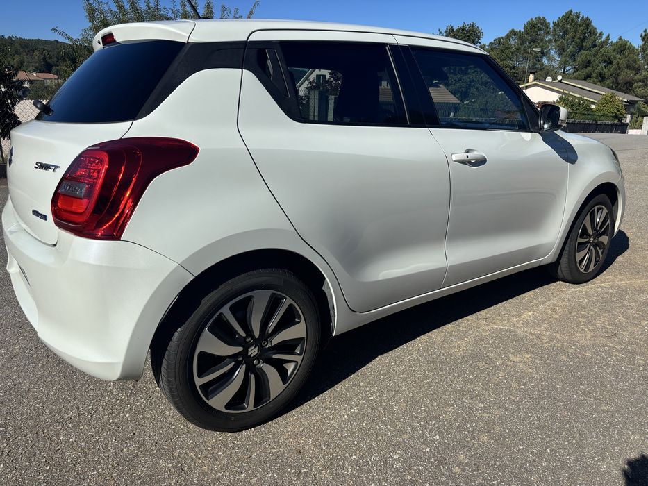 Suzuki Swift hybrid Full extras