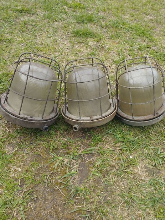 Lampy PRL piękne loftowe industrialne