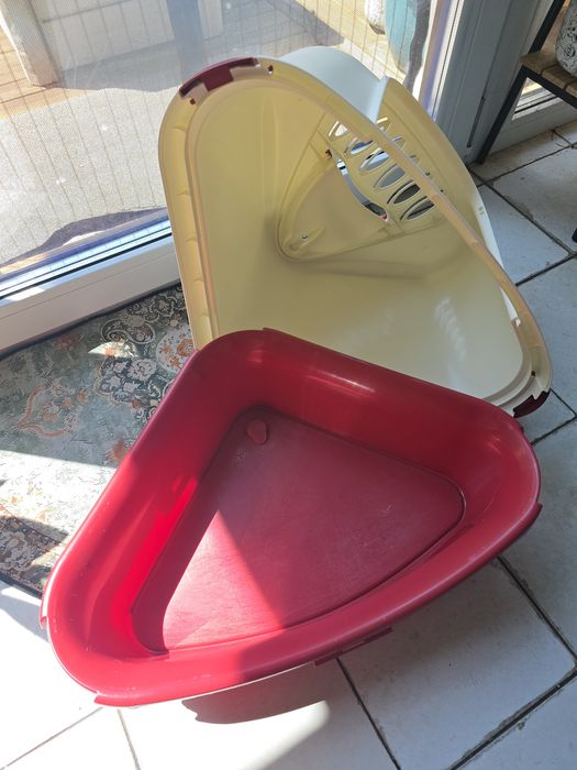 Kuweta dla kota narożna