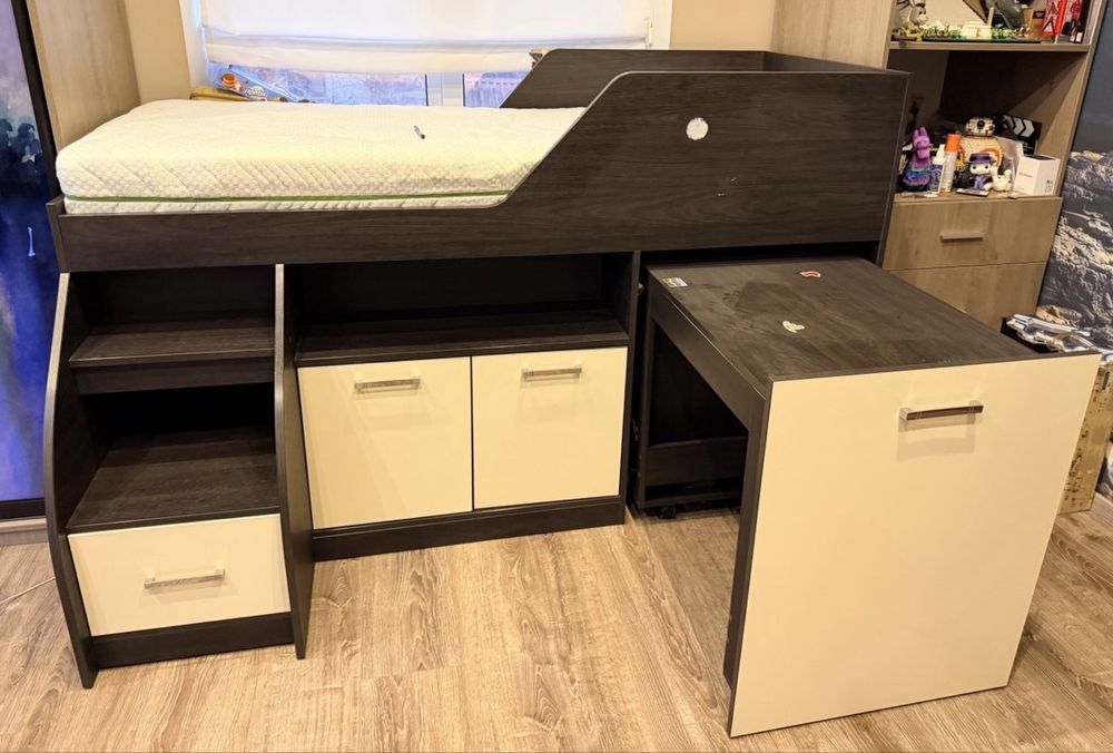 Дитяче підліткове ліжко - чердак, горище з ортопедичним матрасом