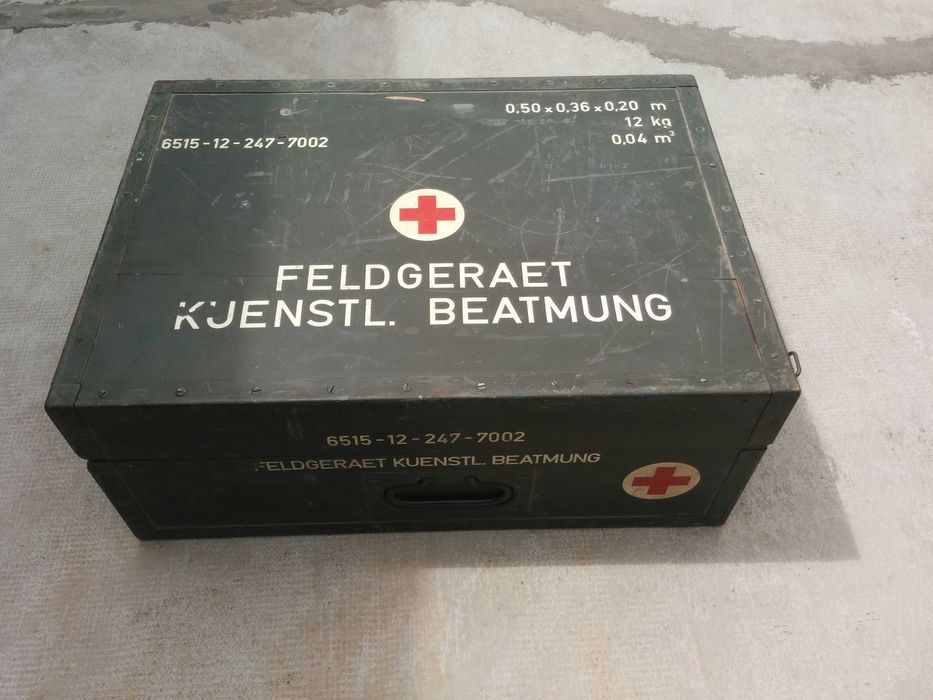 Kit de reanimação/respiração artificial. Militar. Drager 1958 Vintage.