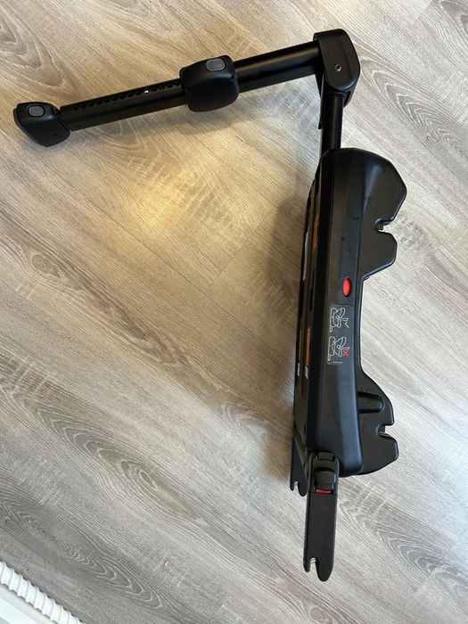Fotelik Joie i-snug z bazą isofix