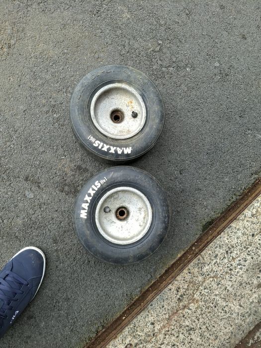 Mangas, eixos, cubos, jantes karting kart trike