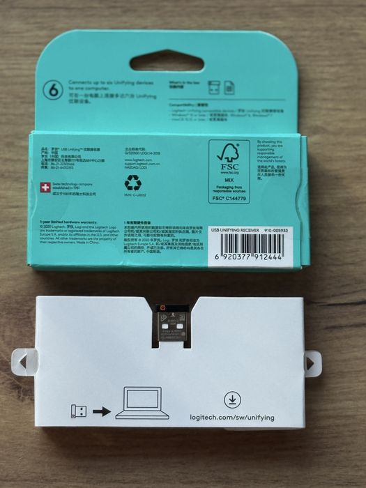 Ресивер Logitech Unifying конектор адаптер