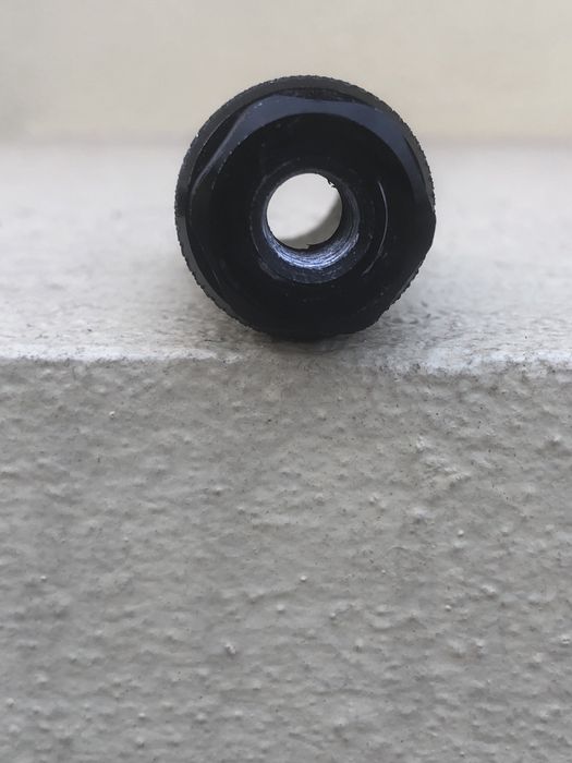 Pedalhriras para sua bike e deixa a sua bike muito bonito e para mandar m Manoplas