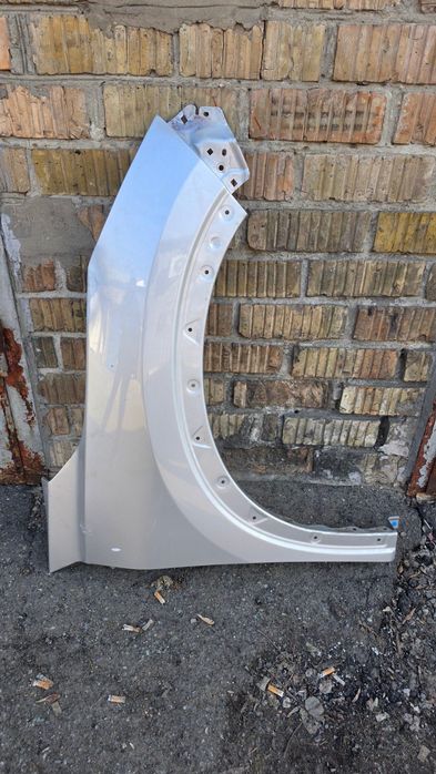 крило переднє праве Nissan Rogue  SV 21 рік бу оригінал