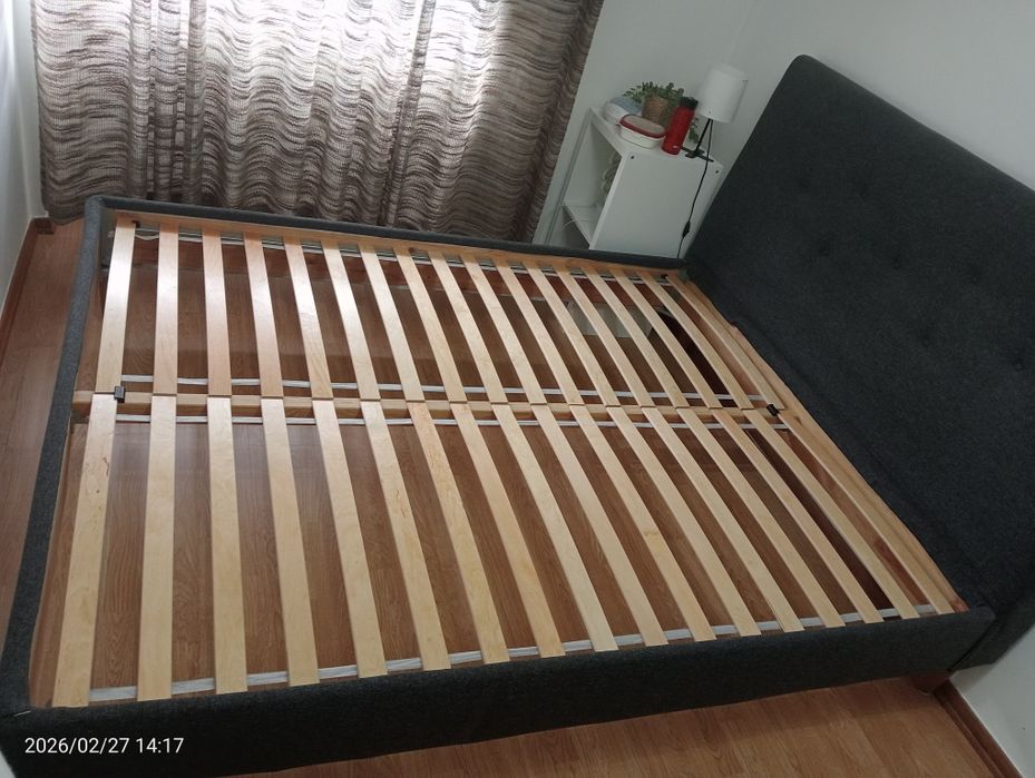 URGENT !! Double Bed 160x200 + Mattress