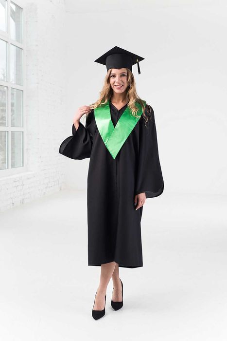 Прокат мантій Кам'янець Подільський, мантія магістра, мантія бакалавра