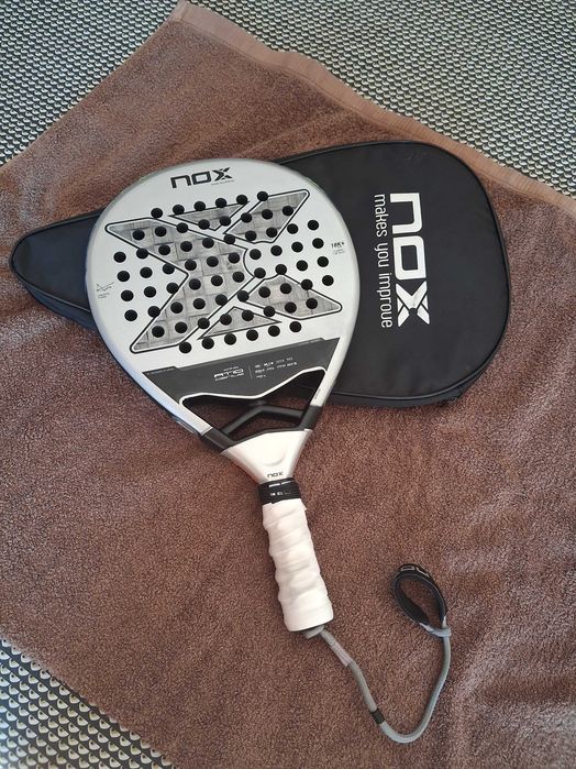 Nox at10 18k 2024  raquete de padel