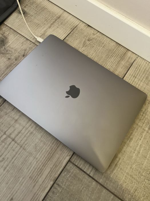 Macbook pro 13’’ 2019