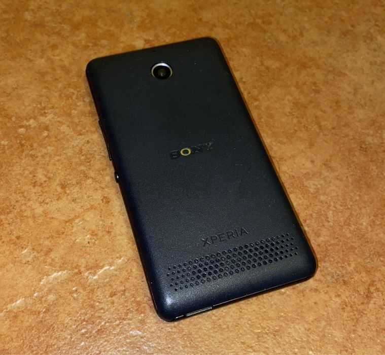 Sony Xperia E Dual Sim model d2005