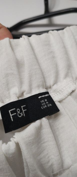 Biała bluzka hiszpanka