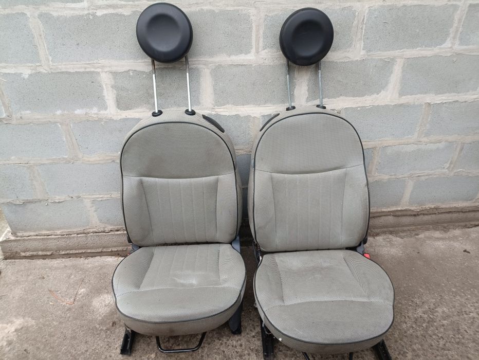 Автомобильные сиденья