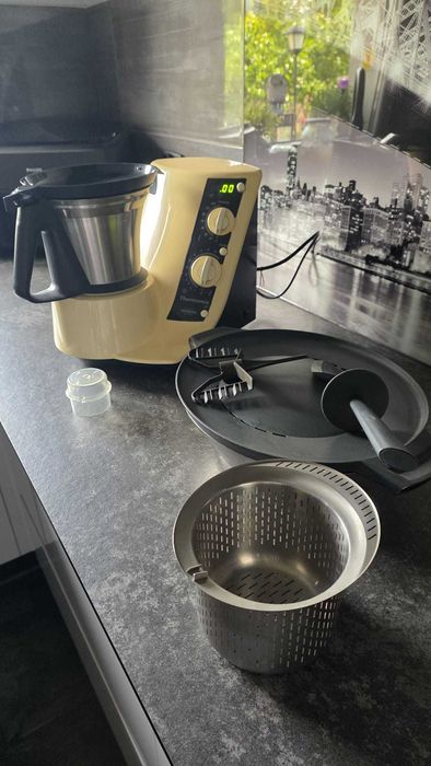 Thermomix - TM2 robot
