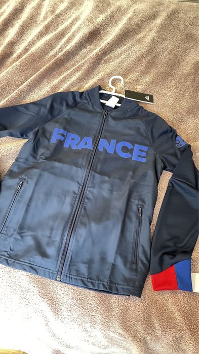 Nowa sportową bluza  Adidas, rozmiar 38. Jakość super!