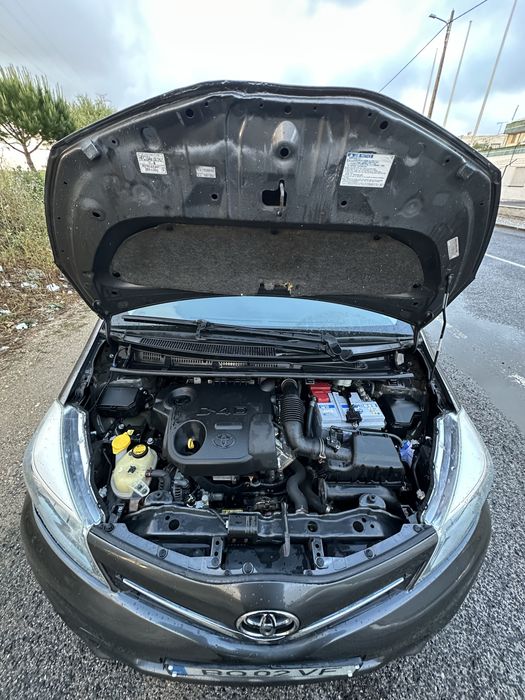 Toyota Yaris — fotografia 12