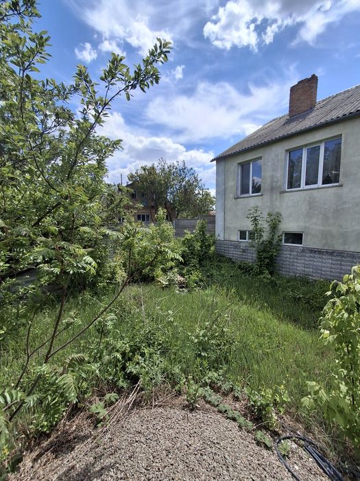 Продається будинок в с. Рожівка.