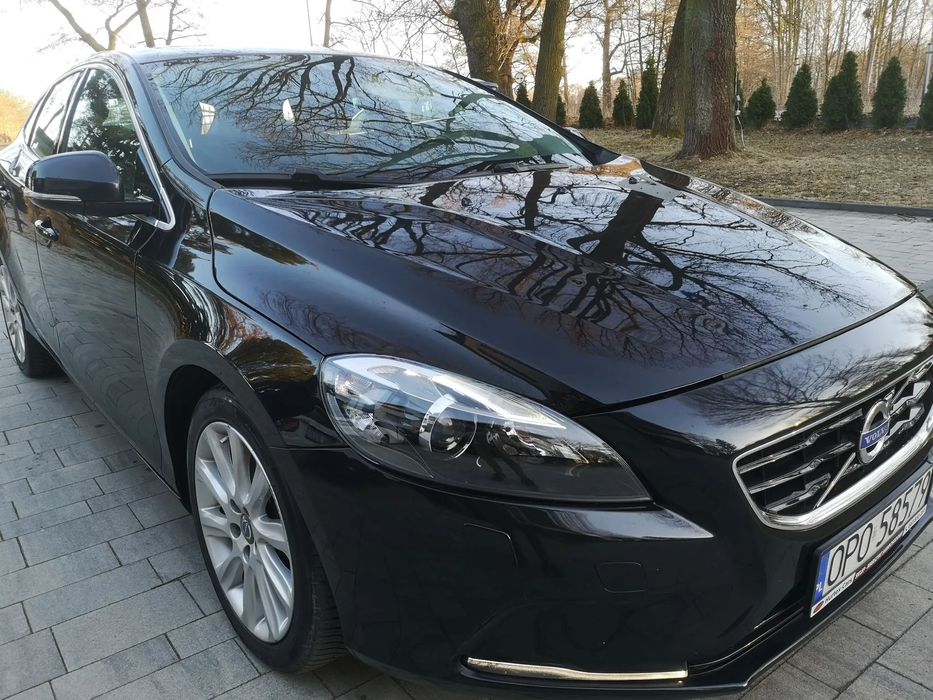 Volvo V40 2.0D 150 PS.XENON ,Kamera Cofania Navi ,ALU 18,podgrzewane Fotele