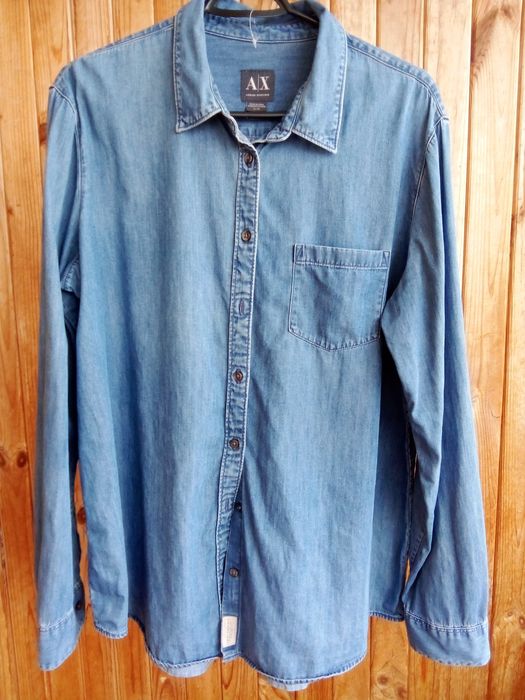 Джинсовая рубашка женская XL.800гривен.Торг.