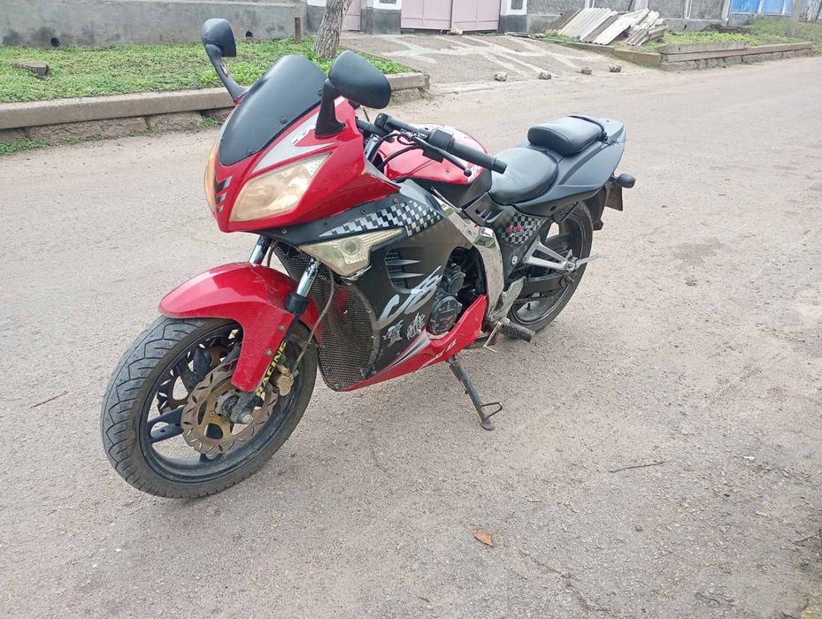 Продам Спарк zz 250.