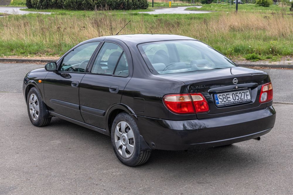 Nissan Almera N16 1.5 LPG BRC, klima, 2 komplety kół, sprawna
