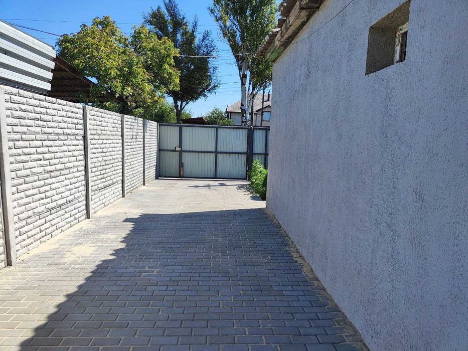 Продам часть дома, пр. Мазепы, Киевская. Возможен вариант рассрочки.