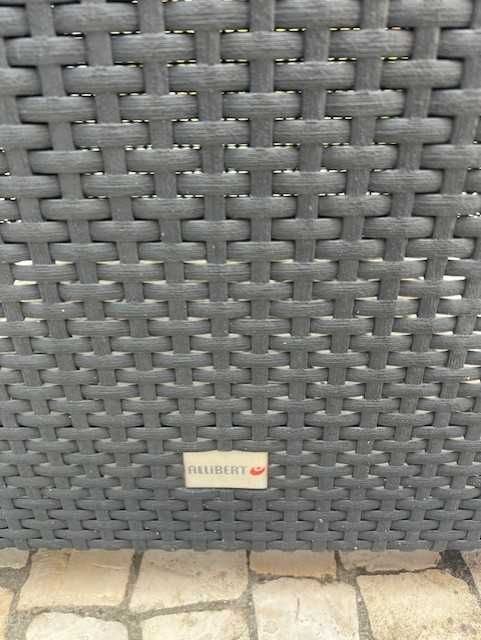 Conjunto de móveis de jardim