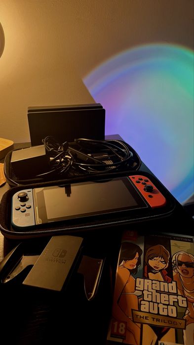 Nintendo Switch (com jogo incluido)