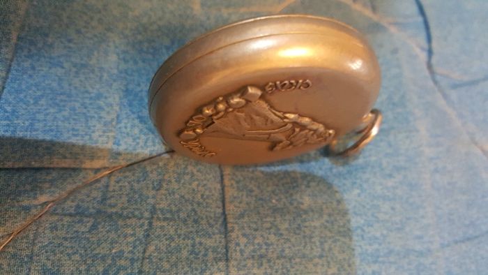 Колекційний, кишеньковий годинник.