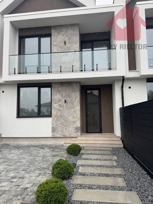 Продаж Будинку унікального газифікованого таунхаусу.