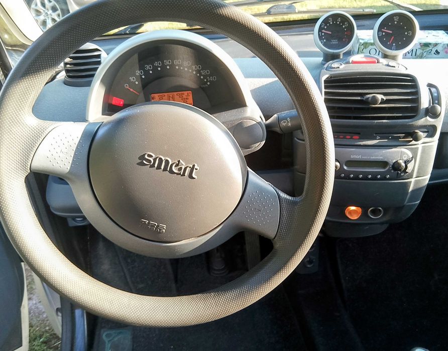 Продам Smart 2001