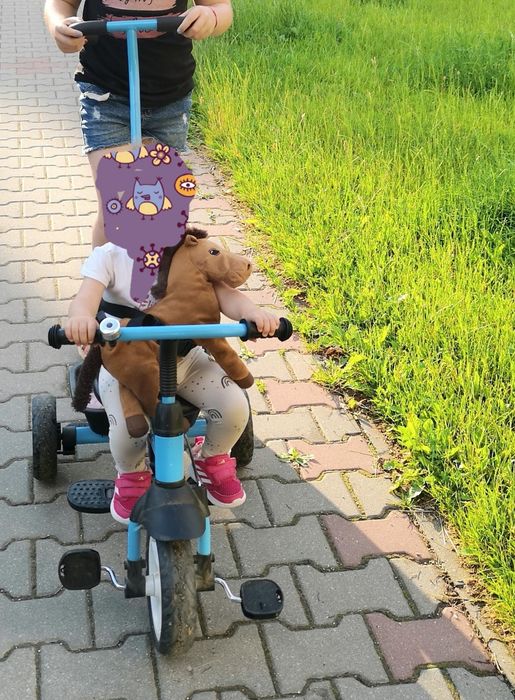 Rowerek pchany trójkołowy