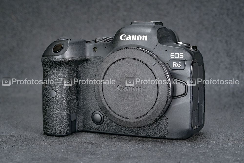Фотоапарат Canon EOS R6