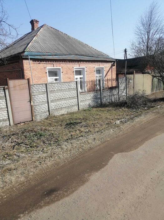 Продам пол дома срочно