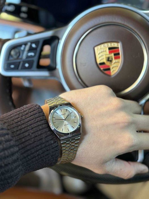 Годинники від бренду "CASIO"