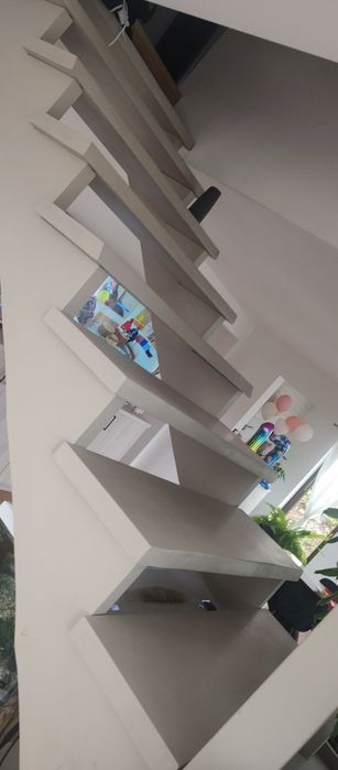 Schody samonośne zabiegowe stopnie trepy drewniane