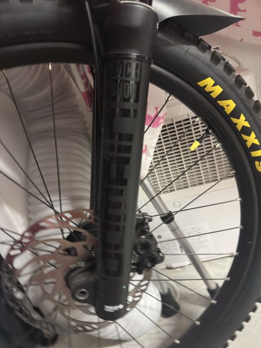 Cube Stereo Hybrid 160 Race tamanho S