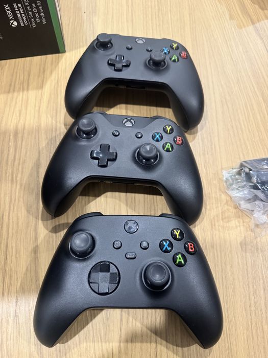 Xbox series x + varios acessorios