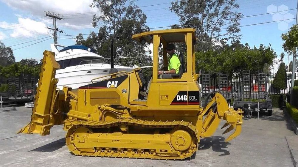 Оренда: Самоскид Екскаватор / Бульдозер, Бобкат